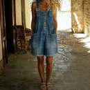 Macaquinho Jeans Vanessa Estilo Jardineira com Alças Ajustáveis e Bolsos Frontais