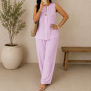 Conjunto Lucienne Blusa com Decote de Abertura Frontal e Calça Pantalona