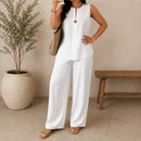 Conjunto Lucienne Blusa com Decote de Abertura Frontal e Calça Pantalona