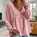 Blusa Manu com Decote V e Detalhes Geométricos