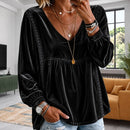 Blusa Manu com Decote V e Detalhes Geométricos